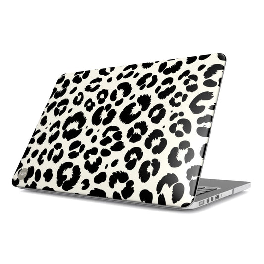 Leopard in Black MacBook Case